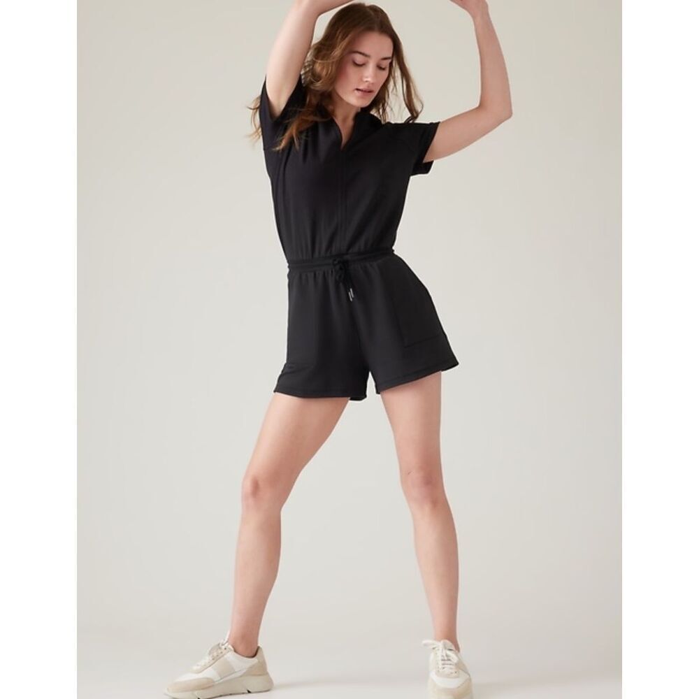 Athleta Balance Romper in Black Medium